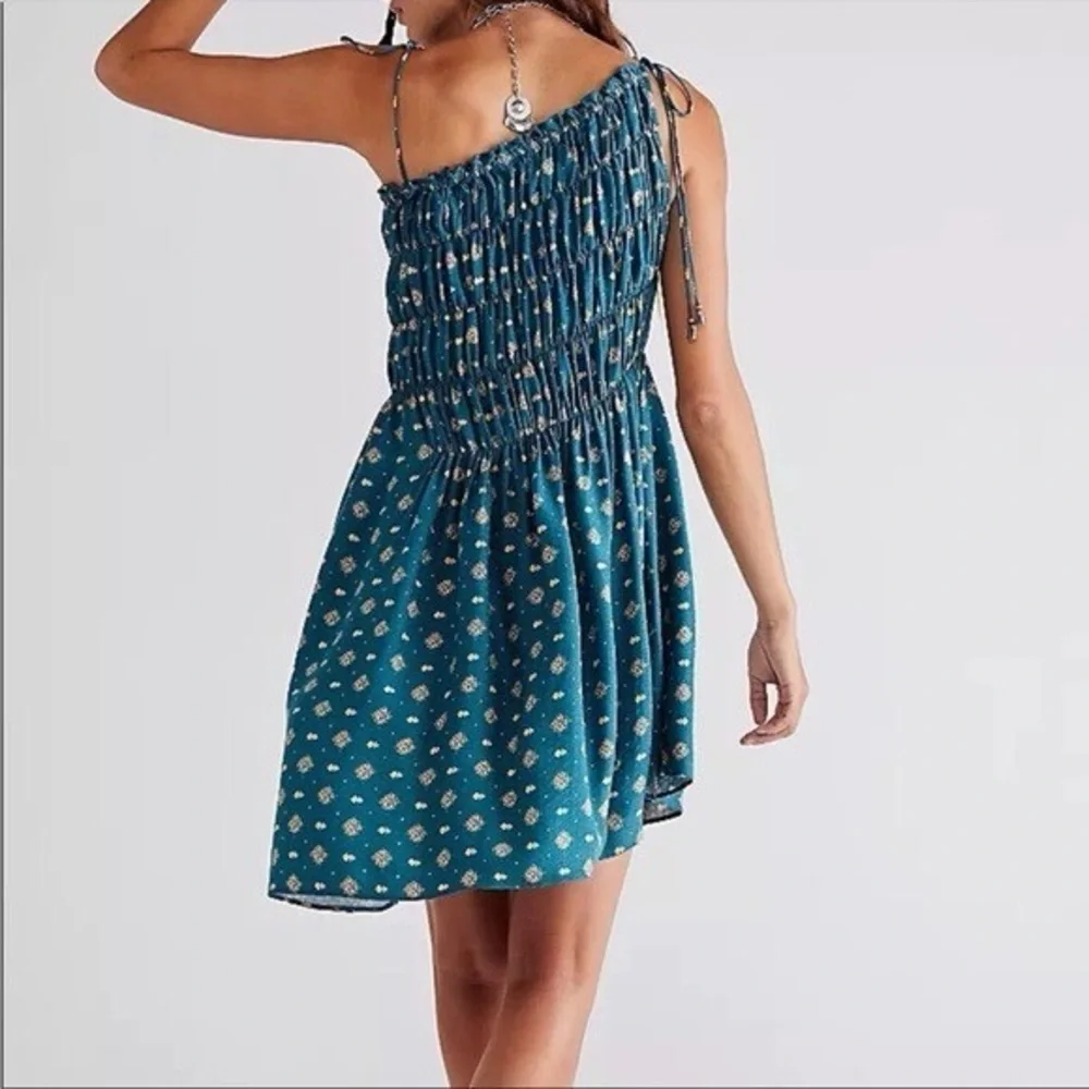 Free People Clementina Ruched Asymmetrical Floral Mini Dress Teal Size XS fits M - Picture 6 of 11
